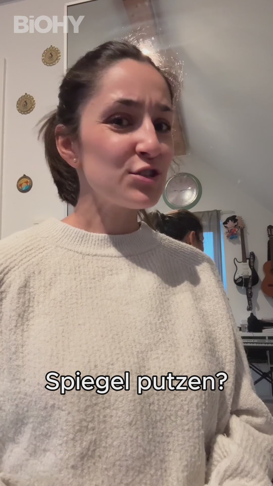 BiOHY glass and surface cleaner, glass cleaner, surface cleaner, window cleaning agent